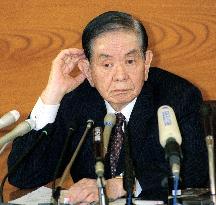 Hayami defends BOJ decision to scrap zero-rate last Aug.